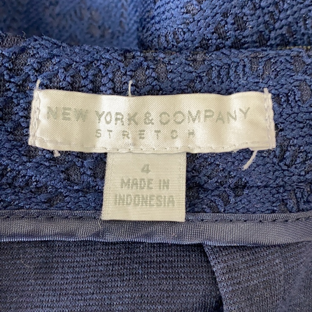 New York & Company Stretch Casual Skirt size 4 - Picture 5 of 10